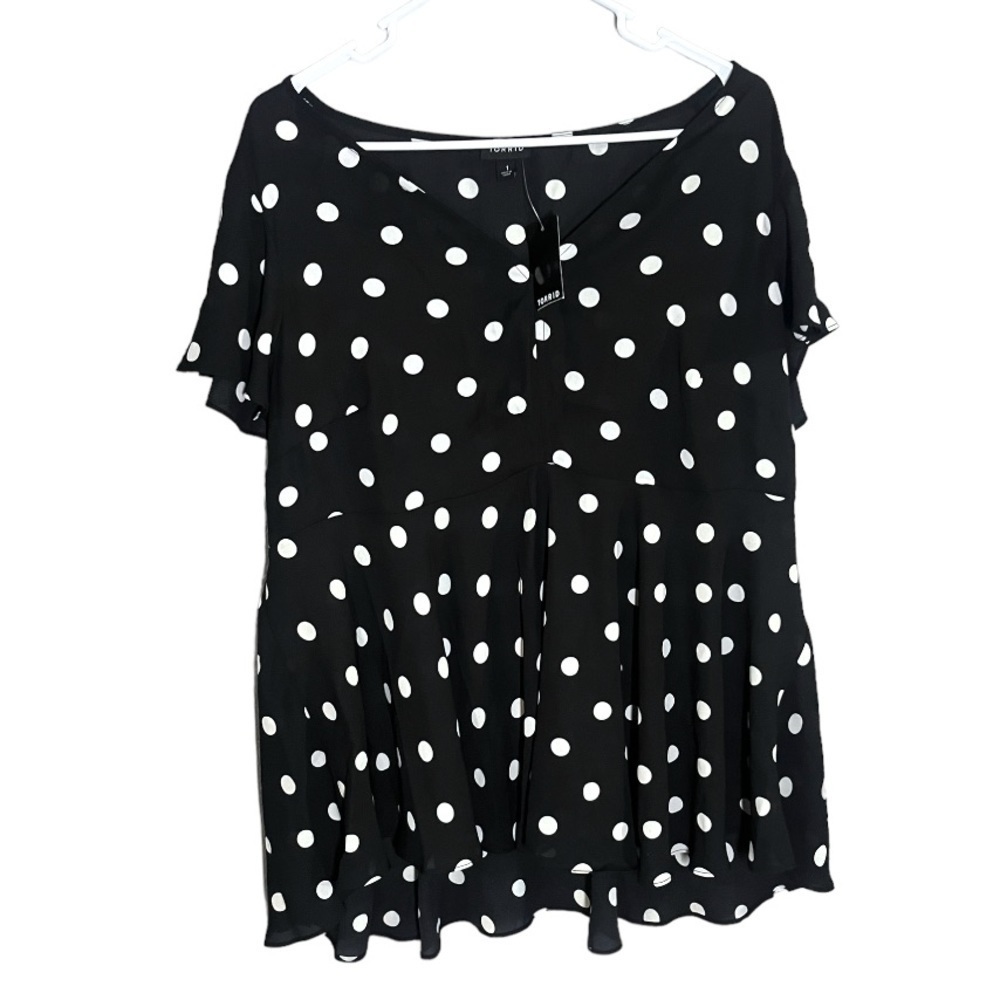 NWT Torrid Women's Short Sleeve Black White Polka Dot Blouse Size 1